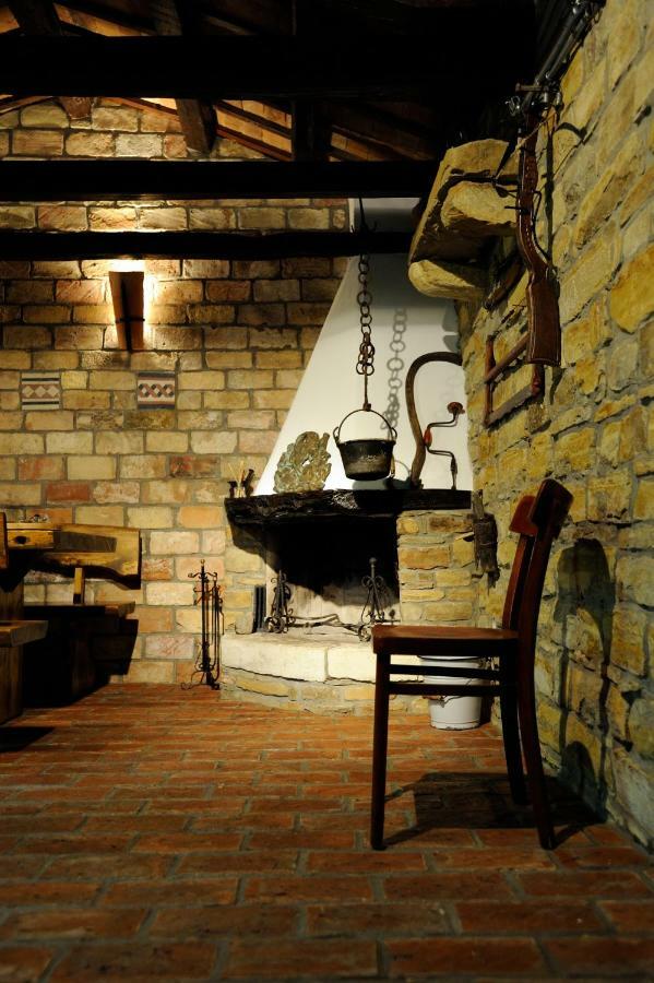Traditional Istrian Stone House Smarje  Exterior photo